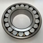 Spherical Roller Bearing – Straight Bore, 160 mm ID, 290 mm OD, 80 mm Width, Open, C3 Internal clearance.