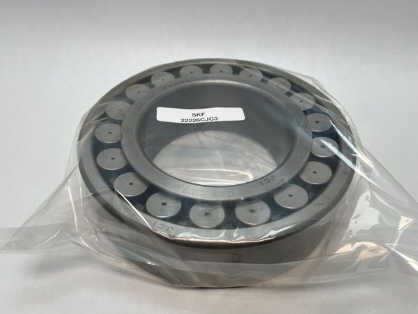 Spherical roller bearing – Straight Bore, 130 mm ID, 230 mm OD, 64 mm Width, Open, C3 Internal clearance.