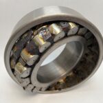 Spherical roller bearing – Straight Bore, 130 mm ID, 230 mm OD, 64 mm Width, Open, C3 Internal clearance.