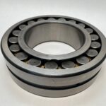 Spherical Roller Bearing – Straight Bore, 130 mm ID, 230 mm OD, 64 mm Width, Open.