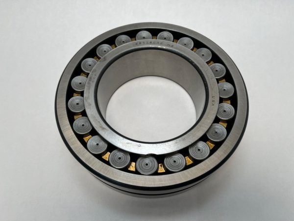 Spherical Roller Bearing – Straight Bore, 130 mm ID, 230 mm OD, 64 mm Width, Open.