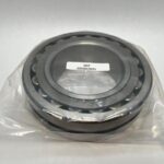 Spherical roller bearing – Straight Bore, 130 mm ID, 230 mm OD, 64 mm Width, Open, CN Internal clearance.