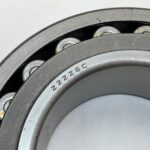 Spherical roller bearing – Straight Bore, 130 mm ID, 230 mm OD, 64 mm Width, Open, CN Internal clearance.