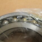 Self Aligning Ball Bearing – Tapered Bore, 80 mm ID, 140 mm OD, 26 mm Width, Open.