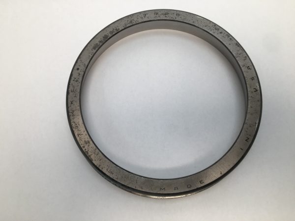 Taper Roller Bearing Cup – 8.125 in OD, 1.375 in Width, Flanged, Case Carburized Steel.