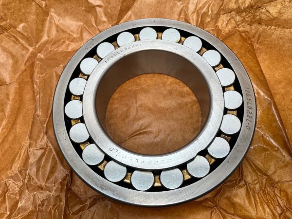 Spherical Roller Bearing – Tapered Bore, 120 mm ID, 215 mm OD, 58 mm Width, Open, CN Internal Clearance.