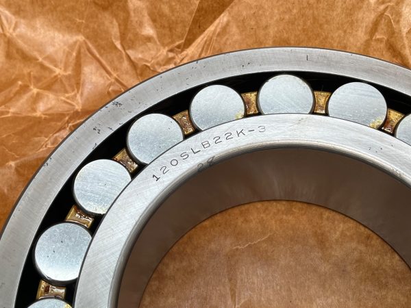 Spherical Roller Bearing – Tapered Bore, 120 mm ID, 215 mm OD, 58 mm Width, Open, CN Internal Clearance.