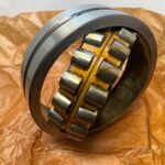 Spherical Roller Bearing – Tapered Bore, 120 mm ID, 215 mm OD, 58 mm Width, Open, CN Internal Clearance.