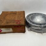 Spherical Roller Bearing – Straight Bore, 130 mm ID, 230 mm OD, 64 mm Width, Open, Machined Brass Cage.