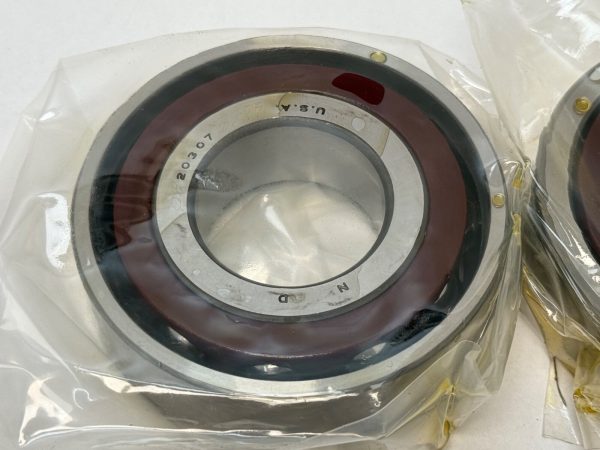 NDH QH20307DTX7A Bearing 7307E QH-20307-DT-X7A 35x80x21 mm 2 Pcs