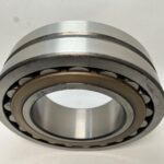 Spherical Roller Bearing – Straight Bore, 160 mm ID, 290 mm OD, 80 mm Width, Open, CN Internal Clearance.