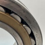 Spherical Roller Bearing – Straight Bore, 160 mm ID, 290 mm OD, 80 mm Width, Open, CN Internal Clearance.