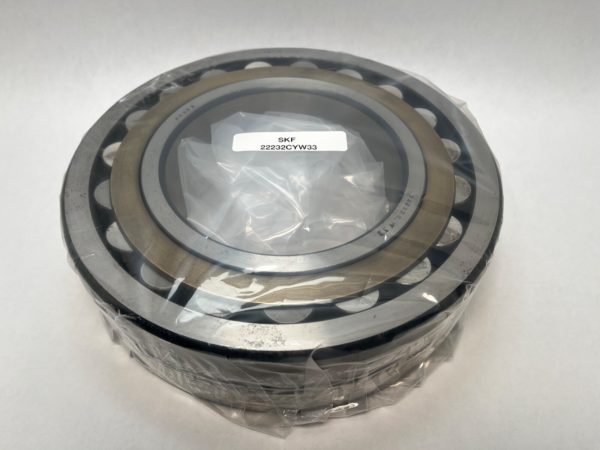 Spherical Roller Bearing – Straight Bore, 160 mm ID, 290 mm OD, 80 mm Width, Open, CN Internal Clearance.