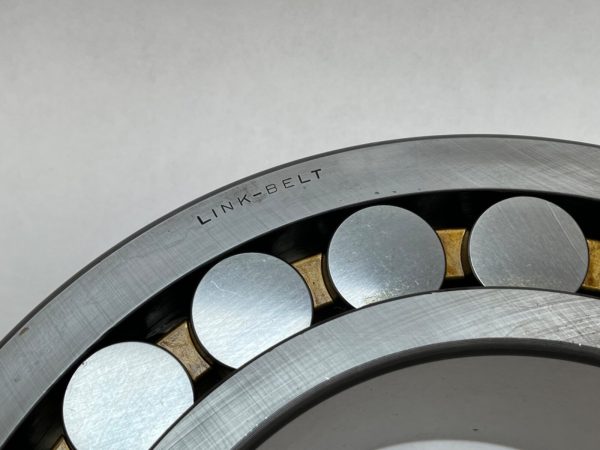 Spherical Roller Bearing – Tapered Bore, 180 mm ID, 320 mm OD, 86 mm Width, Open, CN Internal clearance
