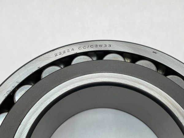 Spherical roller bearing – Straight Bore, 120 mm ID, 215 mm OD, 58 mm Width, Open, C3 Internal clearance.