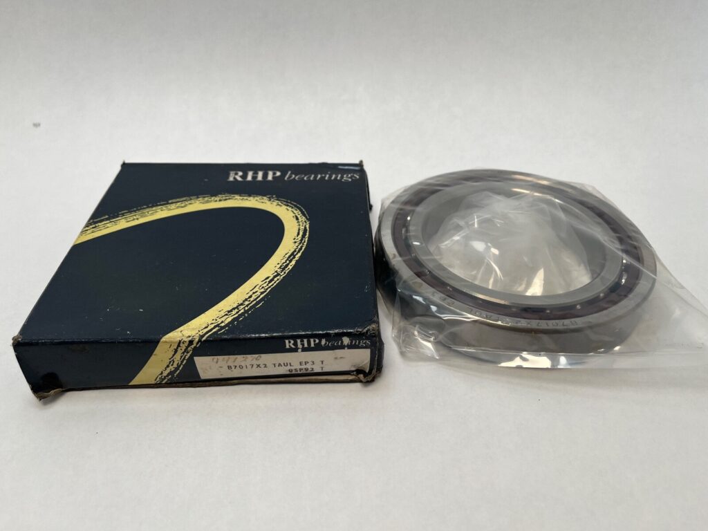 Angular Contact Ball Bearing – 85 mm ID, 130 mm OD, 22 mm Width, Open, 15° Contact Angle, Light Preload.