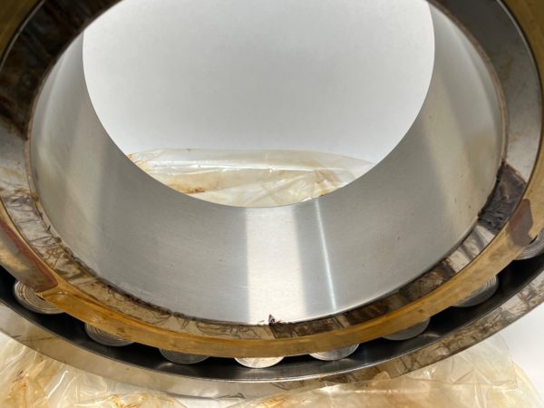Spherical Roller Bearing – Tapered Bore, 220 mm ID, 400 mm OD, 108 mm Width, Open, C2 Internal clearance