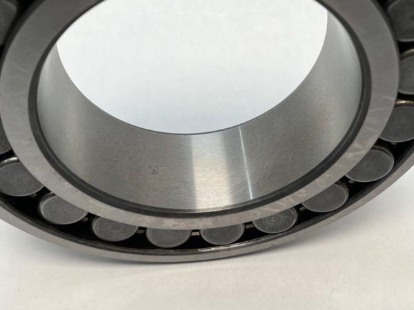 Spherical Roller Bearing – Tapered Bore, 100 mm ID, 180 mm OD, 46 mm Width, Open, C3 Internal Clearance.