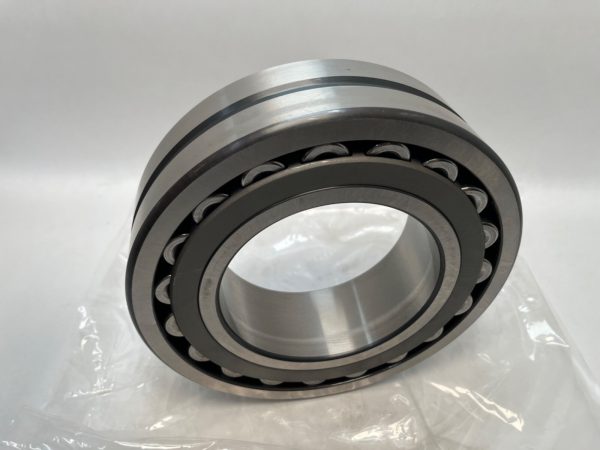 Spherical Roller Bearing – Tapered Bore, 130 mm ID, 230 mm OD, 64 mm Width, Open, C3 Internal Clearance.