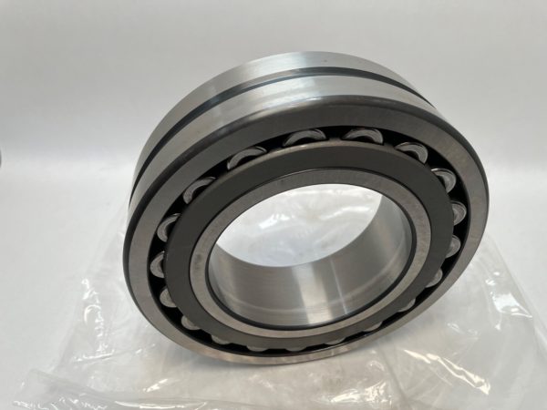 Spherical Roller Bearing – Tapered Bore, 130 mm ID, 230 mm OD, 64 mm Width, Open, C3 Internal Clearance.