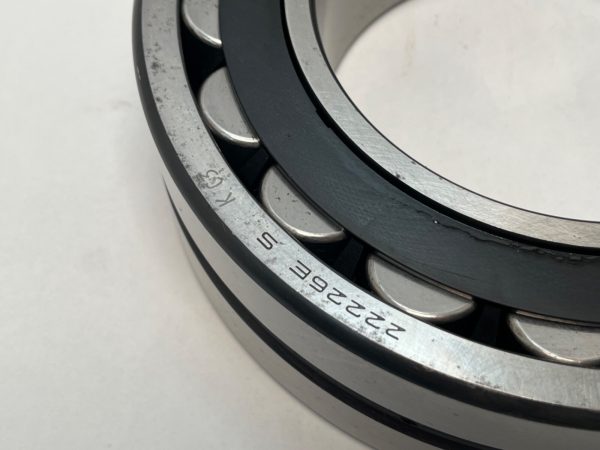 FAG 22226ESK.TVPB.C3 Spherical Bearing 130x230x64 mm 22226-ES-K-TVPB-C3-W33 USA