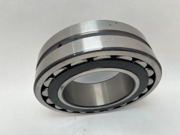 FAG 22226ESK.TVPB.C3 Spherical Bearing 130x230x64 mm 22226-ES-K-TVPB-C3-W33 USA