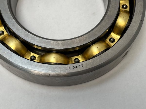 Deep Groove Ball Bearing – Straight Bore, 90 mm ID, 160 mm OD, 30 mm Width, Open, Without Snap Ring