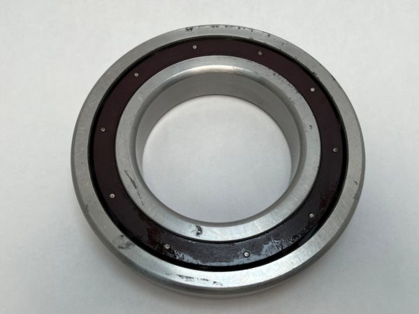 Deep Groove Ball Bearing – Straight Bore, 90 mm ID, 160 mm OD, 30 mm Width, Open, Without Snap Ring