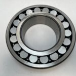 Spherical Roller Bearing – Straight Bore, 110 mm ID, 200 mm OD, 53 mm Width, Open, CN Internal Clearance.