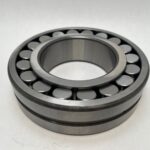 Spherical Roller Bearing – Straight Bore, 110 mm ID, 200 mm OD, 53 mm Width, Open, CN Internal Clearance.