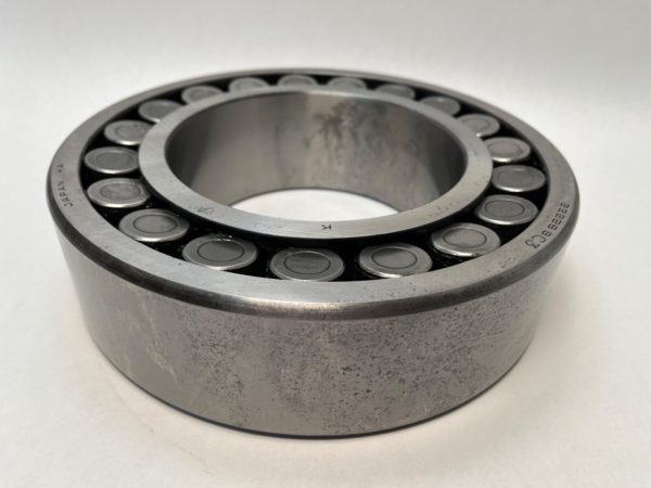 Spherical Roller Bearing – Tapered Bore, 140 mm ID, 250 mm OD, 68 mm Width, Open, C3 Internal Clearance.
