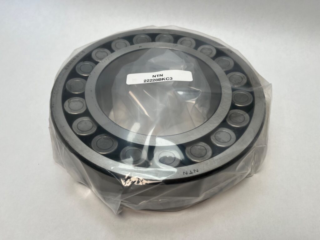 Spherical Roller Bearing – Tapered Bore, 140 mm ID, 250 mm OD, 68 mm Width, Open, C3 Internal Clearance.