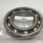 Deep Groove Ball Bearing – Straight Bore, 90 mm ID, 160 mm OD, 30 mm Width, Open, Pressed Brass Cage.