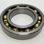 Deep Groove Ball Bearing – Straight Bore, 90 mm ID, 160 mm OD, 30 mm Width, Open, Pressed Brass Cage.