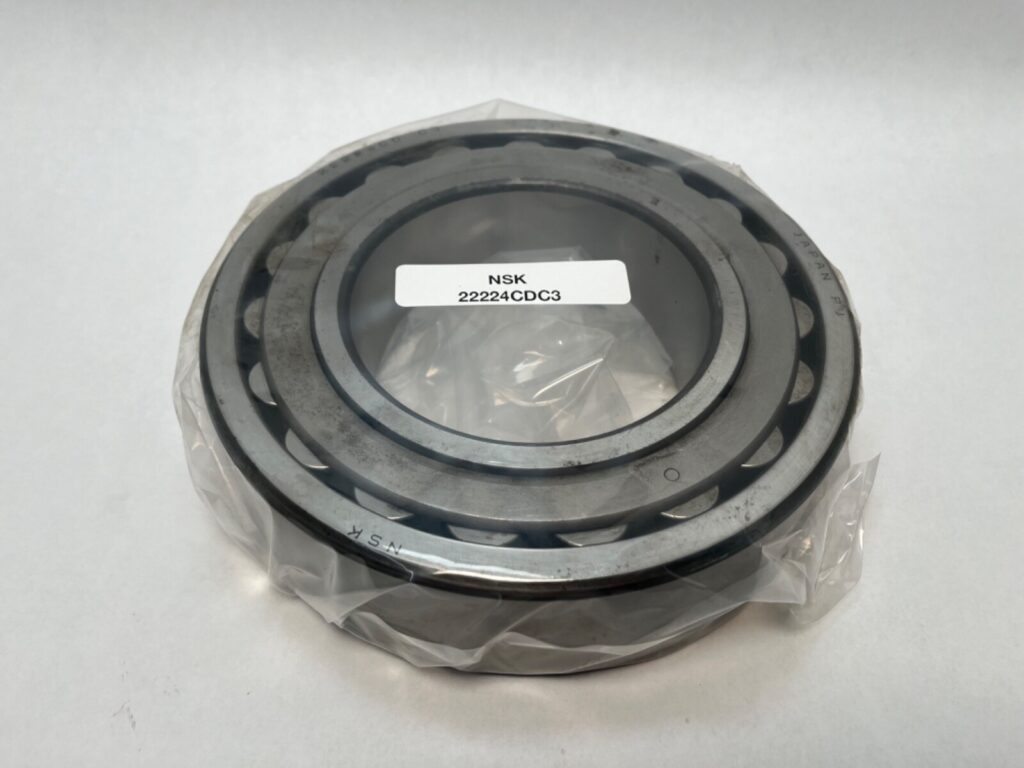 Spherical Roller Bearing – Straight Bore, 120 mm ID, 215 mm OD, 58 mm Width, Open, C3 Internal Clearance.