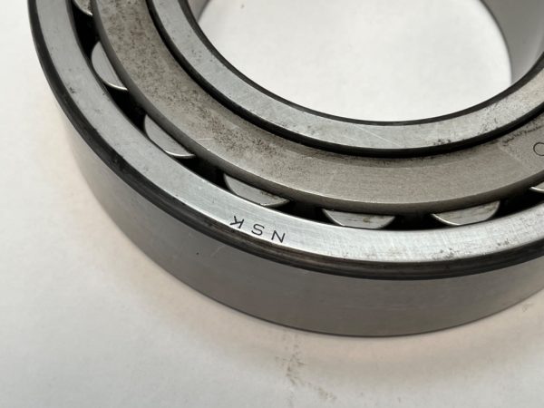 Spherical Roller Bearing – Straight Bore, 120 mm ID, 215 mm OD, 58 mm Width, Open, C3 Internal Clearance.