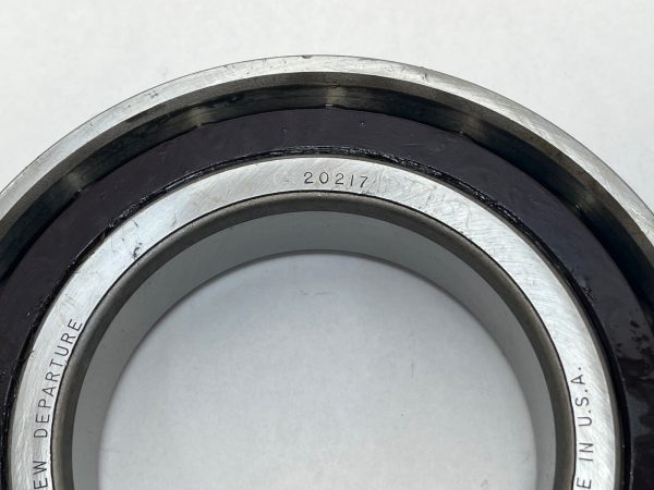 NDH Q20217DTL5-1/2PR Angular Bearing 85x150x28 mm 7217 Q-20217-DT-L5 USA