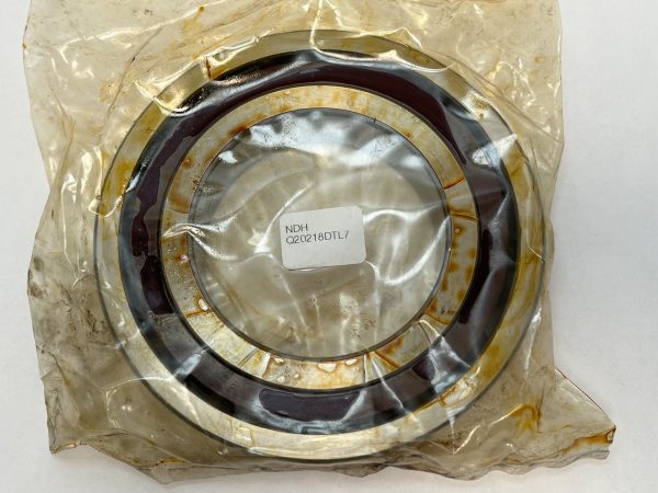 Angular Contact Ball Bearing – 90 mm ID, 160 mm OD, 30 mm Width, Open, 15° Contact Angle, Light Preload.