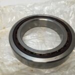Super Precision Angular Contact Ball Bearing – Straight Bore, 90 mm ID, 140 mm OD, 24 mm Width, Open, 15° Contact Angle, Universal Pairing.