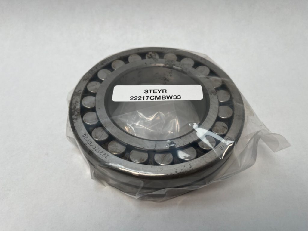 Spherical Roller Bearing - Straight Bore, 85 mm ID, 150 mm OD, 36 mm Width, Open, CN Internal clearance
