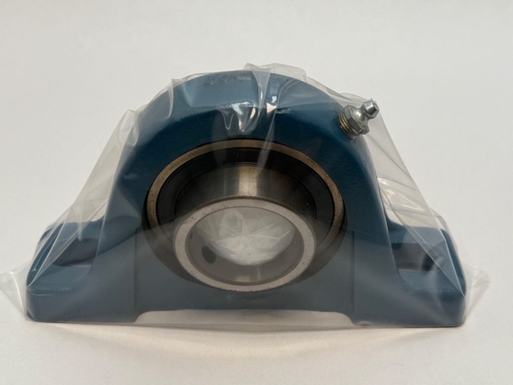MB CL-25-1-5/8 Flange Mount Bearing CL251-58 NPL-26 P2B-SCB-110 1-5/8"ID