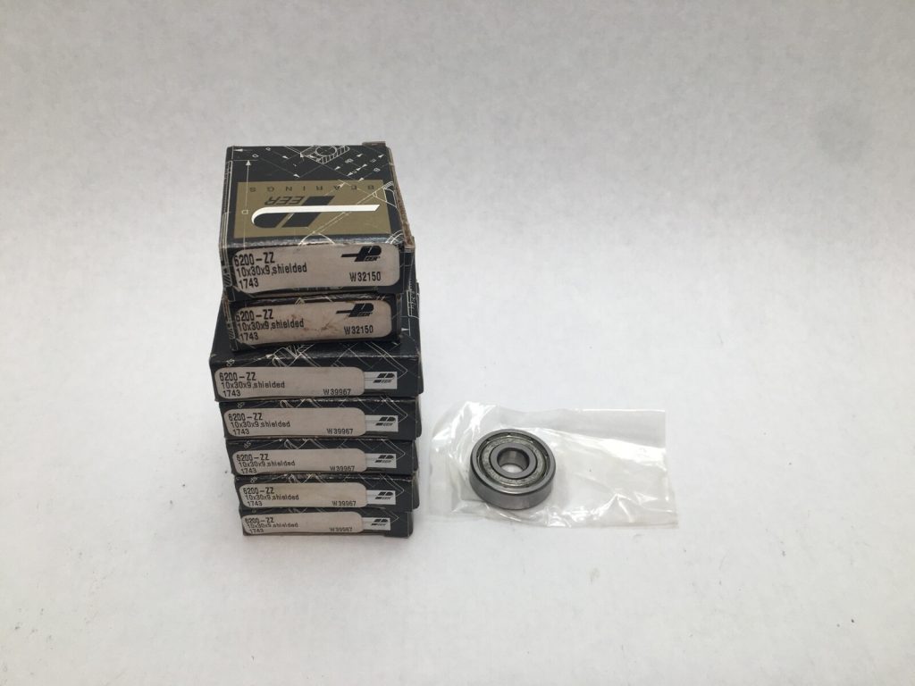 Peer 6200ZZ Double Shield Deep Groove Ball Bearing. General purpose light duty bearing with 10mm ID 30mm OD 9mm Width. Protected by metal shields on both sides, pre-lubricated with grease 7 pcs