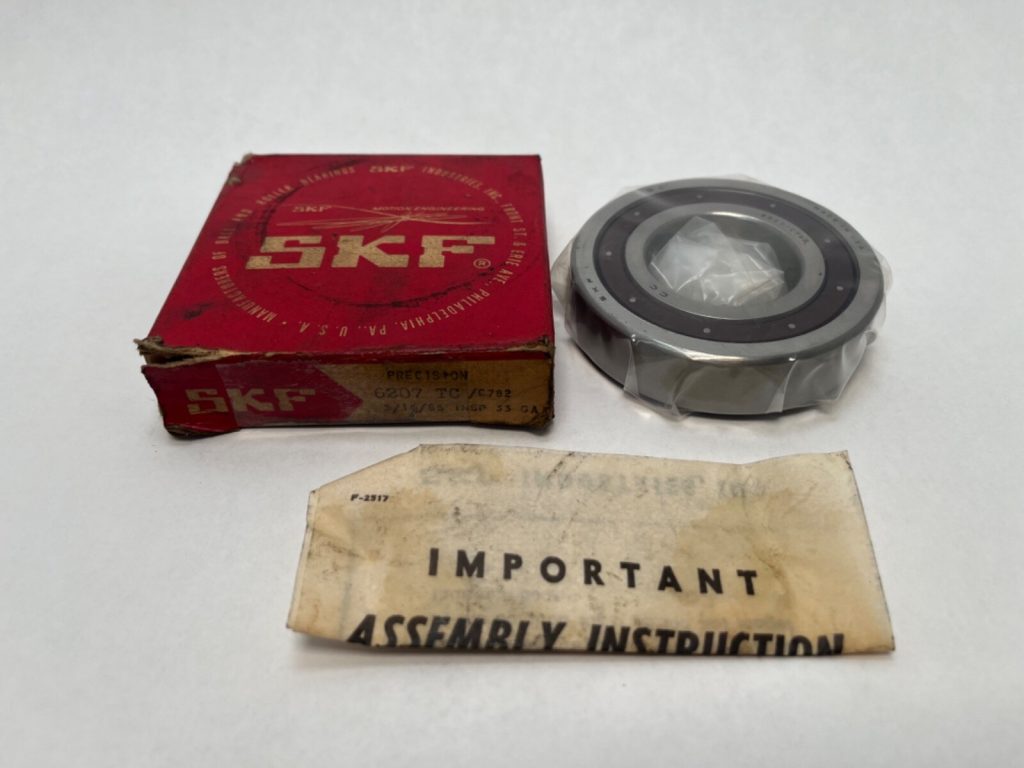 SKF 6207TCC782 Open Deep Groove Ball Bearing. Standard single row ball bearing featuring a high-strength Polyamide (PA66) cage for high-speed operation. Precision 35mm ID 72mm OD 17mm Width.