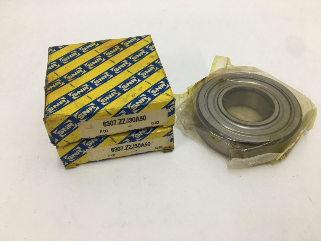 SNR 6307ZZJ30 Double Shield Deep Groove Ball Bearing. Features 35mm ID 80mm OD 21mm Width and C3 clearance. Pre-greased and shielded for electric motor and general industrial use 2 pcs