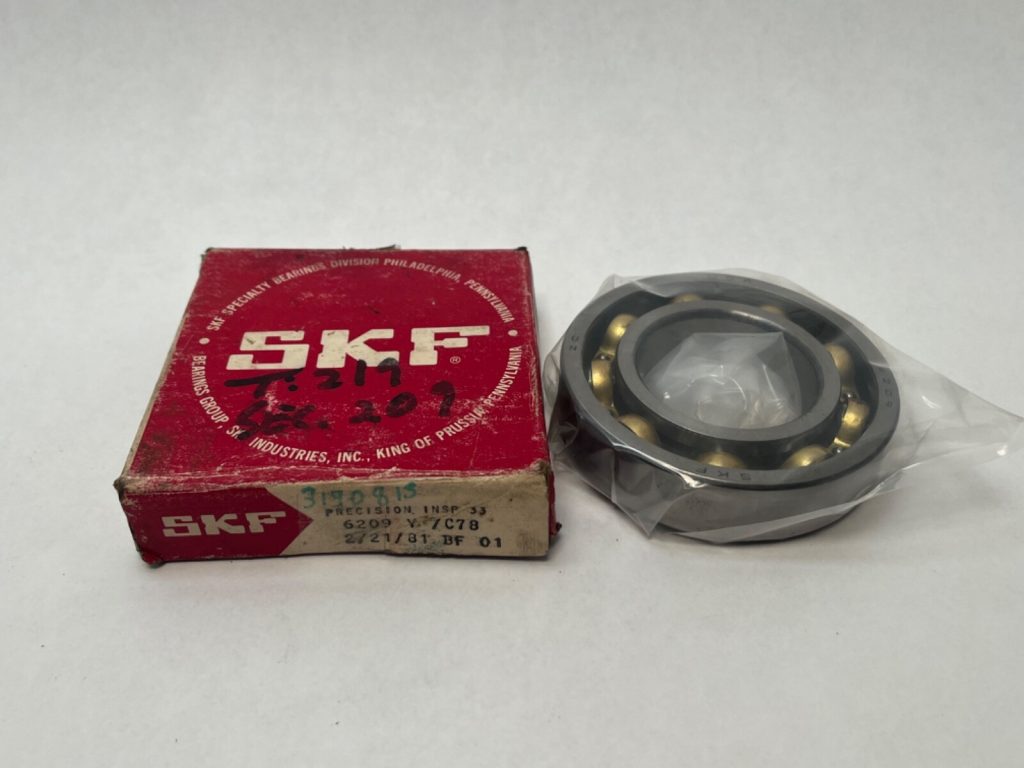 Deep Groove Ball Bearing - Straight Bore, 45 mm ID, 85 mm OD, 19 mm Width, Open.