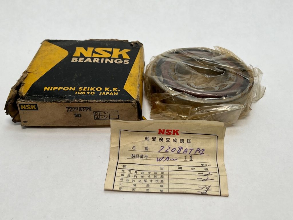 NSK 7208ATP4 Bearing 40x80x18 mm 7208-A-T-P4 Japan