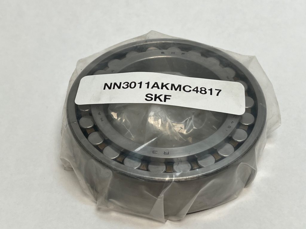 Cylindrical Roller Bearing - Bore type Tapered Bore, 55 mm ID, 90 mm OD, 26 mm Width, 2 Row.