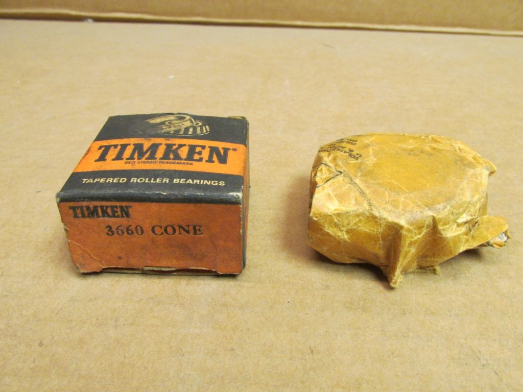 Tapered Roller Cup - 0.8125" Bore, class 2, Case-Carburized Steel.