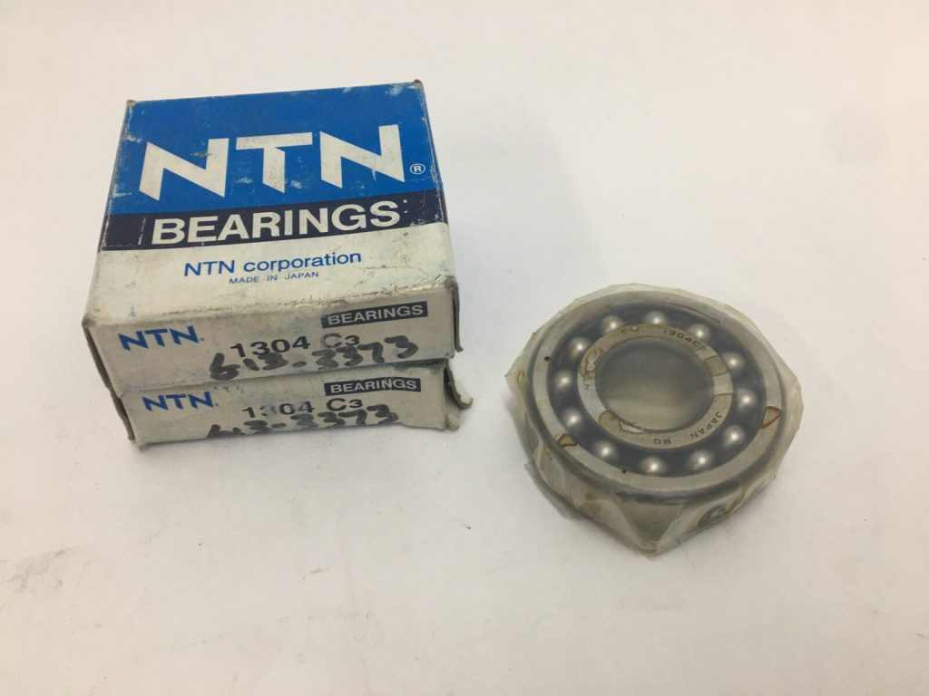 Self-Aligning Ball Bearing - Straight, 20 mm ID, 52 mm OD, 15 mm Width, Open, C3 2 pcs