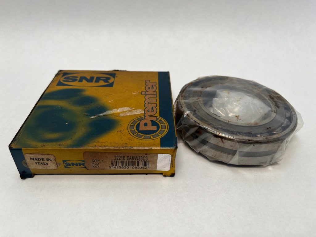 Spherical roller bearing - Tapered Bore, 50 mm ID, 90 mm OD, 23 mm Width, Open, C3 Internal clearance.